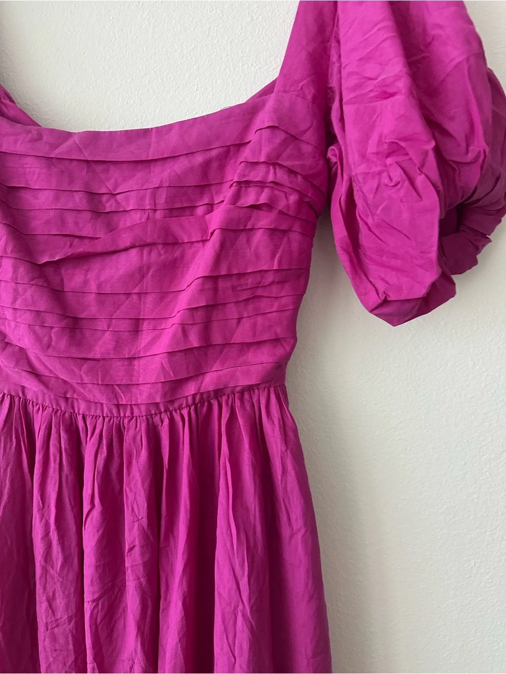 Abercrombie & Fitch pink fuschia puff sleeve maxi dress